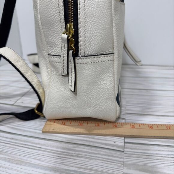 $198 NWOT FOSSIL MEGAN LEATHER MINI LILY WHITE BACKPACK - Picture 10 of 11